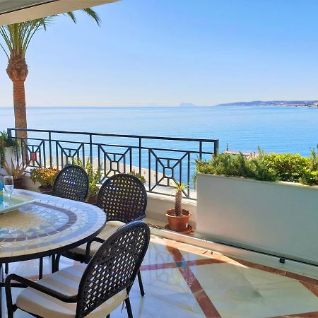 Luxury Apartment Frontal To The Sea In Estepona Doncella Beach エクステリア 写真