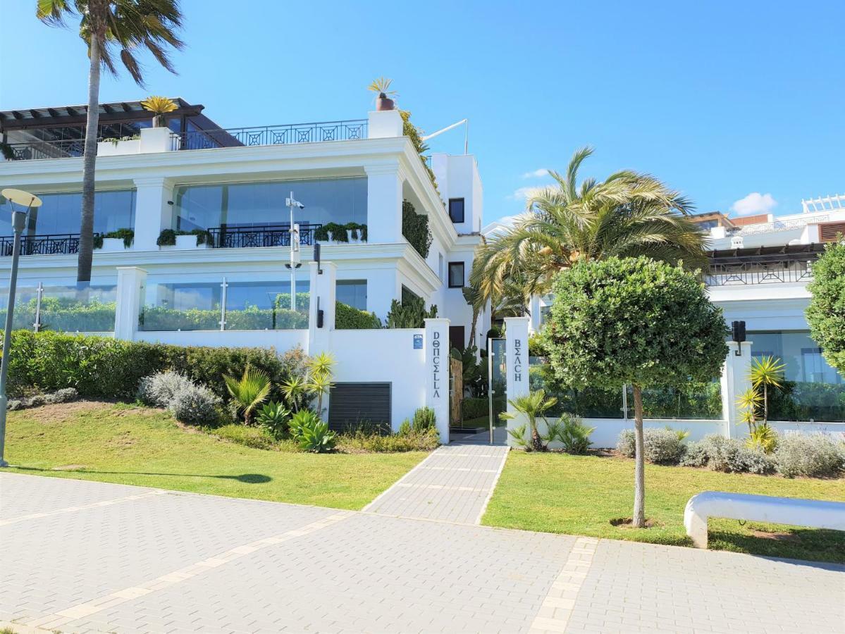 Luxury Apartment Frontal To The Sea In Estepona Doncella Beach エクステリア 写真